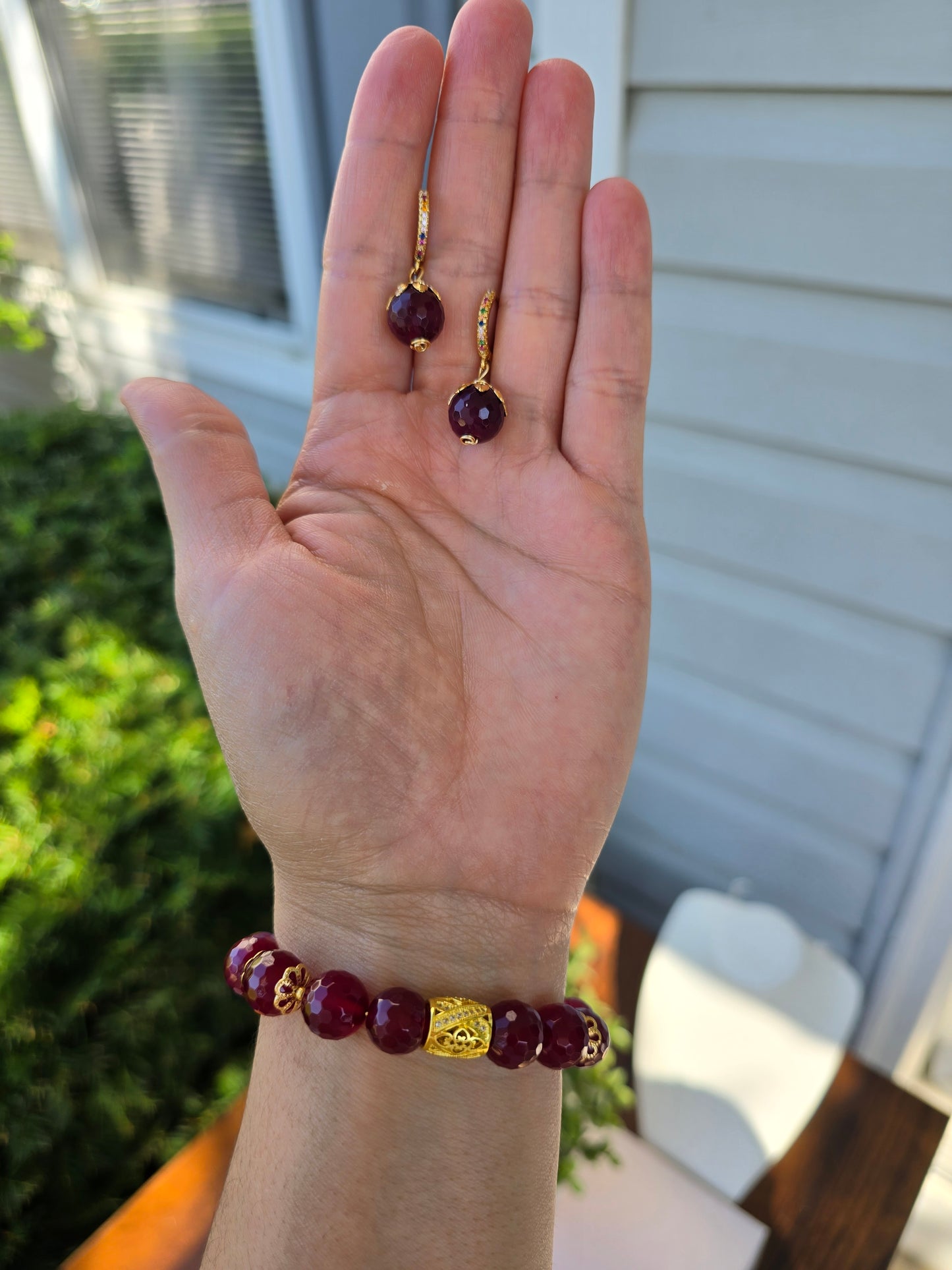 Bracelet and earrings set